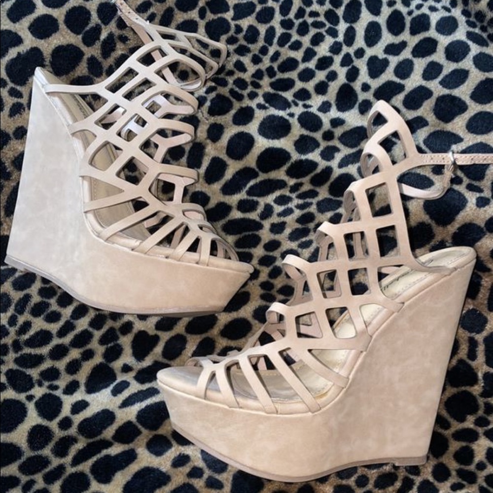 Heel wedges